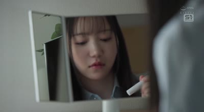 sone-747顔採用の新人OLは大嫌いなセクハラ上司に7日間こっそり媚薬を盛られ出張同行日にムラムラ爆発！キモいペニスが欲しくてたまらない。 三田真鈴