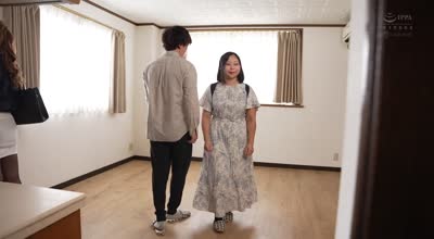 WAAA-499 内見中の幸せカップルち●ぽをむっちり肉体デカ尻デカ乳で即ズボ中出しに持ち込む 寝取り性癖不動産レディ 佐山愛