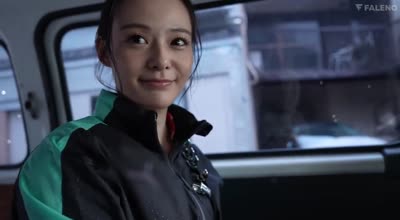 FSDSS-974 AV制作アシスタントに密着 パワハラ上司やセクハラ男優の無茶振りにも健気に働く女性AD 吉高寧々