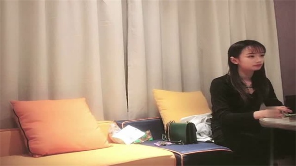 传销总监平台第一大屌哥91沈先生网约清纯学生妹