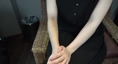 FC2PPV-4512992惊人身体神乳与仅身体关系的女友拍摄中出奖金